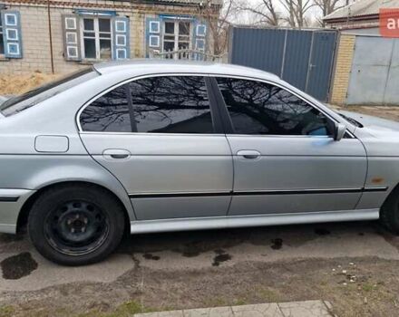 Серый БМВ 5 Серия, объемом двигателя 2 л и пробегом 295 тыс. км за 4000 $, фото 5 на Automoto.ua