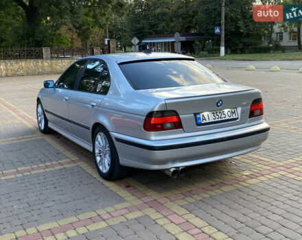Серый БМВ 5 Серия, объемом двигателя 4.4 л и пробегом 577 тыс. км за 6700 $, фото 15 на Automoto.ua