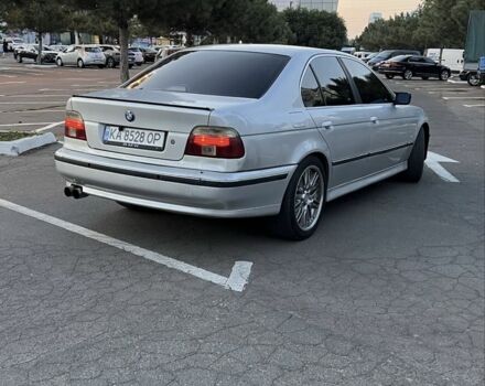 Серый БМВ 5 Серия, объемом двигателя 2.8 л и пробегом 340 тыс. км за 4500 $, фото 3 на Automoto.ua