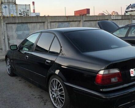 Серый БМВ 5 Серия, объемом двигателя 3 л и пробегом 535 тыс. км за 3900 $, фото 6 на Automoto.ua