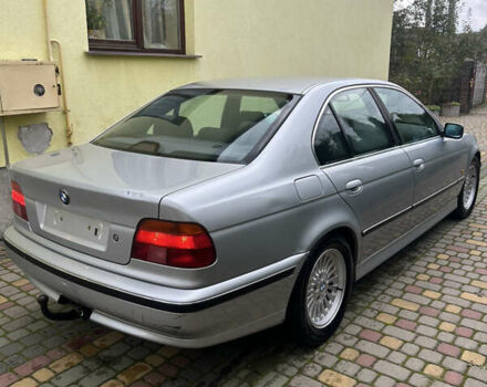 Серый БМВ 5 Серия, объемом двигателя 2.5 л и пробегом 154 тыс. км за 2800 $, фото 6 на Automoto.ua