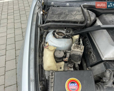 Серый БМВ 5 Серия, объемом двигателя 4.4 л и пробегом 350 тыс. км за 4999 $, фото 47 на Automoto.ua