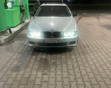 Серый БМВ 5 Серия, объемом двигателя 2 л и пробегом 10 тыс. км за 3000 $, фото 2 на Automoto.ua