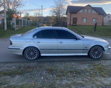 Серый БМВ 5 Серия, объемом двигателя 2 л и пробегом 10 тыс. км за 3000 $, фото 8 на Automoto.ua