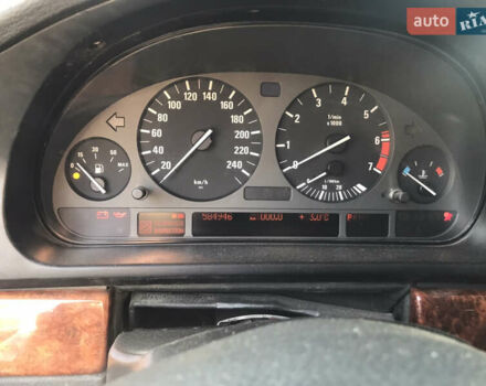 Серый БМВ 5 Серия, объемом двигателя 3.5 л и пробегом 528 тыс. км за 4000 $, фото 13 на Automoto.ua