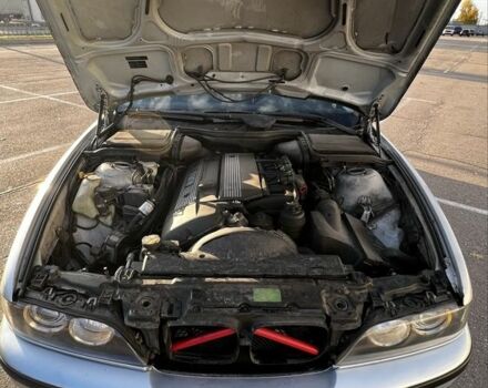 Сірий БМВ 5 Серія, об'ємом двигуна 2.5 л та пробігом 460 тис. км за 4700 $, фото 10 на Automoto.ua