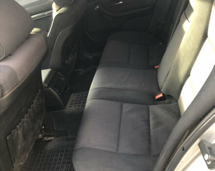 Серый БМВ 5 Серия, объемом двигателя 3 л и пробегом 260 тыс. км за 4500 $, фото 3 на Automoto.ua