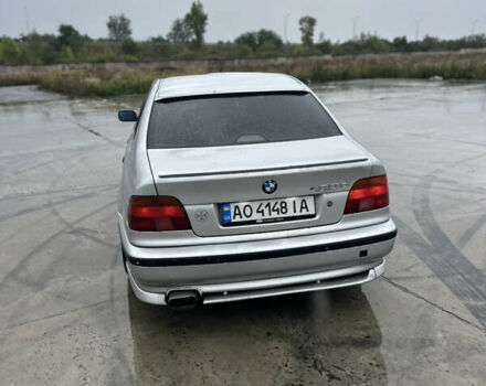 Серый БМВ 5 Серия, объемом двигателя 2.93 л и пробегом 350 тыс. км за 3800 $, фото 6 на Automoto.ua