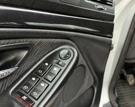 Серый БМВ 5 Серия, объемом двигателя 2.5 л и пробегом 436 тыс. км за 3350 $, фото 14 на Automoto.ua