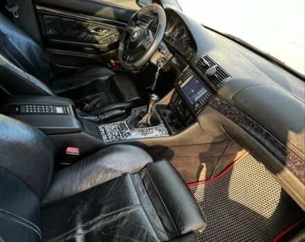 Сірий БМВ 5 Серія, об'ємом двигуна 2.5 л та пробігом 460 тис. км за 4700 $, фото 14 на Automoto.ua