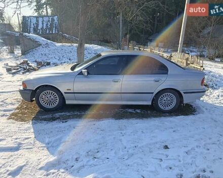 Серый БМВ 5 Серия, объемом двигателя 0 л и пробегом 260 тыс. км за 3000 $, фото 4 на Automoto.ua