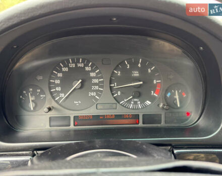 Сірий БМВ 5 Серія, об'ємом двигуна 2 л та пробігом 583 тис. км за 2999 $, фото 26 на Automoto.ua