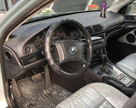 Серый БМВ 5 Серия, объемом двигателя 1.99 л и пробегом 248 тыс. км за 3800 $, фото 15 на Automoto.ua
