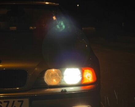 Сірий БМВ 5 Серія, об'ємом двигуна 2.5 л та пробігом 261 тис. км за 4500 $, фото 4 на Automoto.ua