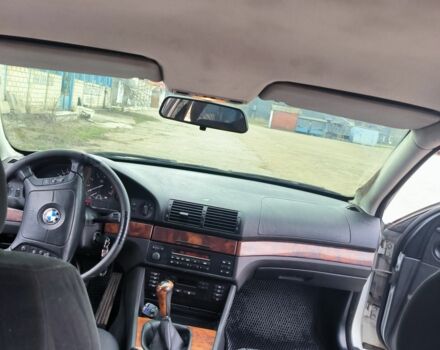 Серый БМВ 5 Серия, объемом двигателя 2.5 л и пробегом 279 тыс. км за 4400 $, фото 4 на Automoto.ua