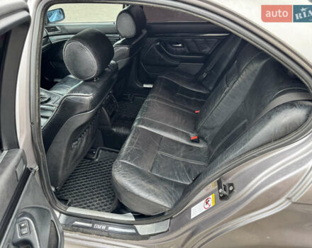 Сірий БМВ 5 Серія, об'ємом двигуна 2 л та пробігом 583 тис. км за 2999 $, фото 28 на Automoto.ua