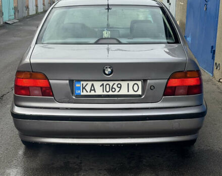 Серый БМВ 5 Серия, объемом двигателя 1.99 л и пробегом 350 тыс. км за 4500 $, фото 3 на Automoto.ua