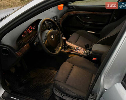 Сірий БМВ 5 Серія, об'ємом двигуна 2.5 л та пробігом 264 тис. км за 6000 $, фото 17 на Automoto.ua