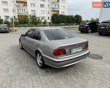 Сірий БМВ 5 Серія, об'ємом двигуна 2 л та пробігом 583 тис. км за 2999 $, фото 5 на Automoto.ua