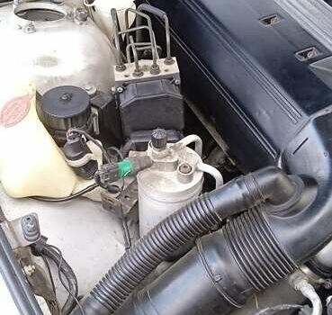 Серый БМВ 5 Серия, объемом двигателя 2.5 л и пробегом 150 тыс. км за 4300 $, фото 5 на Automoto.ua