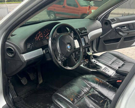 Серый БМВ 5 Серия, объемом двигателя 2.8 л и пробегом 400 тыс. км за 6700 $, фото 11 на Automoto.ua