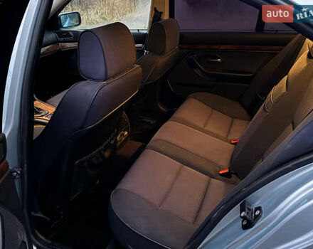 Сірий БМВ 5 Серія, об'ємом двигуна 2.5 л та пробігом 264 тис. км за 6000 $, фото 19 на Automoto.ua