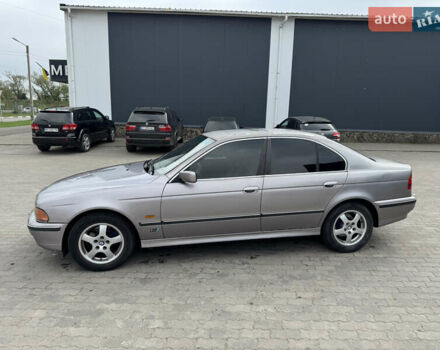 Сірий БМВ 5 Серія, об'ємом двигуна 2 л та пробігом 583 тис. км за 2999 $, фото 3 на Automoto.ua