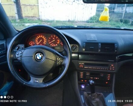 Серый БМВ 5 Серия, объемом двигателя 2.8 л и пробегом 390 тыс. км за 3700 $, фото 5 на Automoto.ua