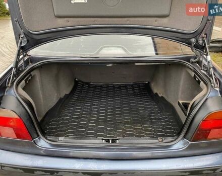 Серый БМВ 5 Серия, объемом двигателя 2.5 л и пробегом 500 тыс. км за 4600 $, фото 29 на Automoto.ua