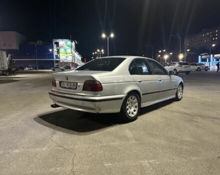 Серый БМВ 5 Серия, объемом двигателя 3 л и пробегом 356 тыс. км за 3800 $, фото 4 на Automoto.ua