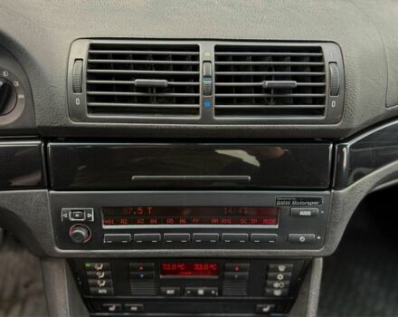 Серый БМВ 5 Серия, объемом двигателя 2 л и пробегом 247 тыс. км за 3600 $, фото 15 на Automoto.ua