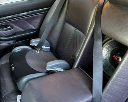 Серый БМВ 5 Серия, объемом двигателя 2.8 л и пробегом 400 тыс. км за 4500 $, фото 4 на Automoto.ua