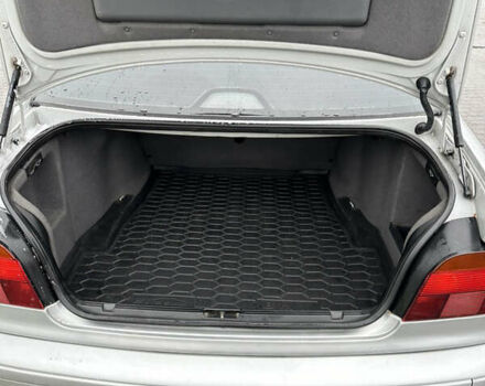 Сірий БМВ 5 Серія, об'ємом двигуна 2.93 л та пробігом 350 тис. км за 6200 $, фото 10 на Automoto.ua