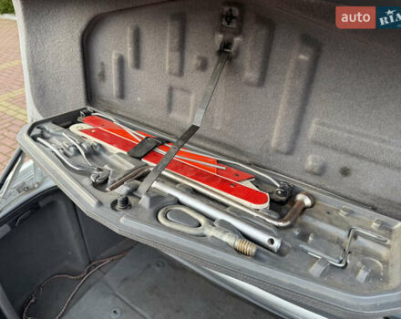 Серый БМВ 5 Серия, объемом двигателя 2.5 л и пробегом 436 тыс. км за 3350 $, фото 18 на Automoto.ua