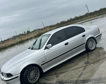 Серый БМВ 5 Серия, объемом двигателя 2.93 л и пробегом 350 тыс. км за 3800 $, фото 3 на Automoto.ua