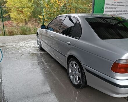 Сірий БМВ 5 Серія, об'ємом двигуна 2.9 л та пробігом 300 тис. км за 4200 $, фото 3 на Automoto.ua
