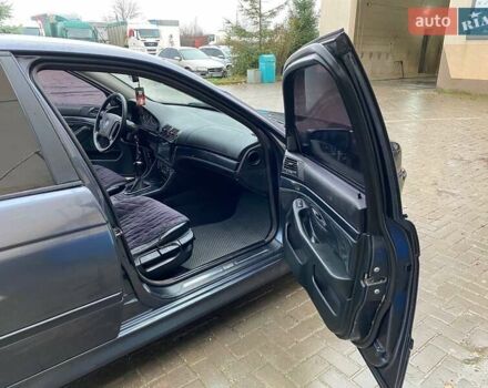 Серый БМВ 5 Серия, объемом двигателя 2.5 л и пробегом 500 тыс. км за 4600 $, фото 23 на Automoto.ua