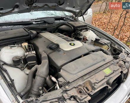 Серый БМВ 5 Серия, объемом двигателя 2.5 л и пробегом 300 тыс. км за 4300 $, фото 31 на Automoto.ua