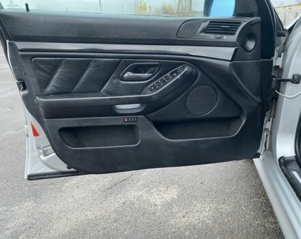 БМВ 5 Серія 2000 у Рокитне на Automoto.ua Сірий БМВ 5 Серія, об'ємом двигуна 3 л та пробігом 300 тис. км за 3850 $, фото 7 на Automoto.ua