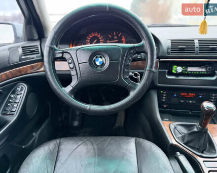 Серый БМВ 5 Серия, объемом двигателя 2 л и пробегом 310 тыс. км за 3999 $, фото 31 на Automoto.ua