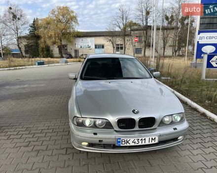Серый БМВ 5 Серия, объемом двигателя 2.99 л и пробегом 405 тыс. км за 4150 $, фото 17 на Automoto.ua