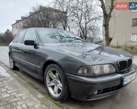 Серый БМВ 5 Серия, объемом двигателя 3 л и пробегом 171 тыс. км за 4999 $, фото 2 на Automoto.ua