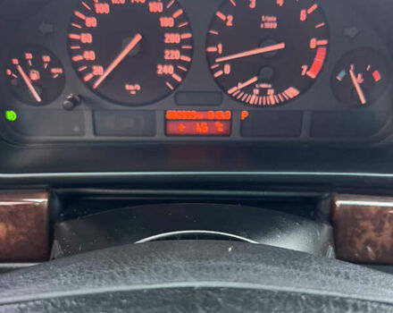 Серый БМВ 5 Серия, объемом двигателя 2 л и пробегом 300 тыс. км за 5200 $, фото 29 на Automoto.ua