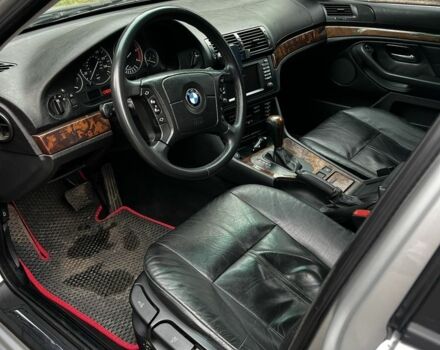 Сірий БМВ 5 Серія, об'ємом двигуна 2.9 л та пробігом 390 тис. км за 6099 $, фото 1 на Automoto.ua