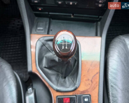 Серый БМВ 5 Серия, объемом двигателя 2 л и пробегом 310 тыс. км за 3999 $, фото 37 на Automoto.ua