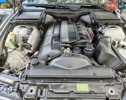 Серый БМВ 5 Серия, объемом двигателя 2.2 л и пробегом 301 тыс. км за 6000 $, фото 8 на Automoto.ua