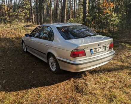 Серый БМВ 5 Серия, объемом двигателя 2.5 л и пробегом 400 тыс. км за 2000 $, фото 4 на Automoto.ua