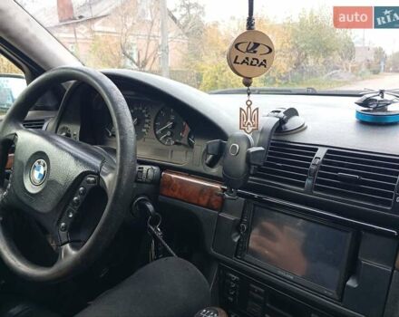 БМВ 5 Серия 2000 в Виннице на Automoto.ua Серый БМВ 5 Серия, объемом двигателя 2.93 л и пробегом 350 тыс. км за 4999 $, фото 9 на Automoto.ua