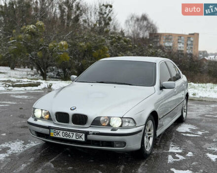 Серый БМВ 5 Серия, объемом двигателя 2 л и пробегом 310 тыс. км за 3999 $, фото 8 на Automoto.ua