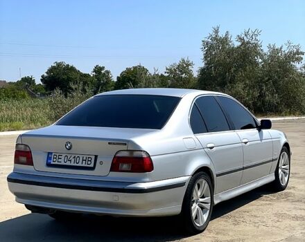 Серый БМВ 5 Серия, объемом двигателя 2 л и пробегом 0 тыс. км за 3900 $, фото 3 на Automoto.ua